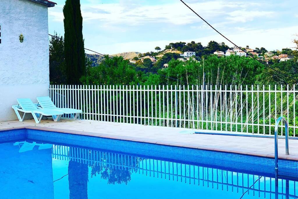 Villa Mas Blau Lloret de Mar Bagian luar foto
